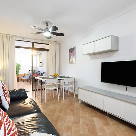 Apartment Home2book Cozy Flat Americas Beach, Pool